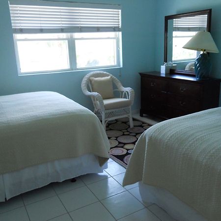 Silver Sands Condominiums West Bay ภายนอก รูปภาพ