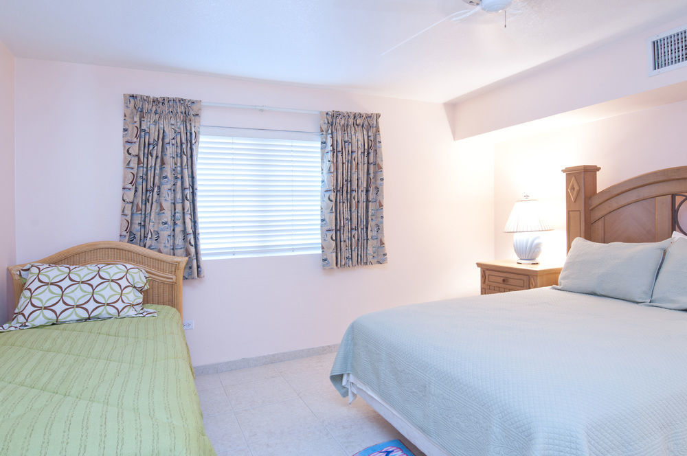 Silver Sands Condominiums West Bay ภายนอก รูปภาพ