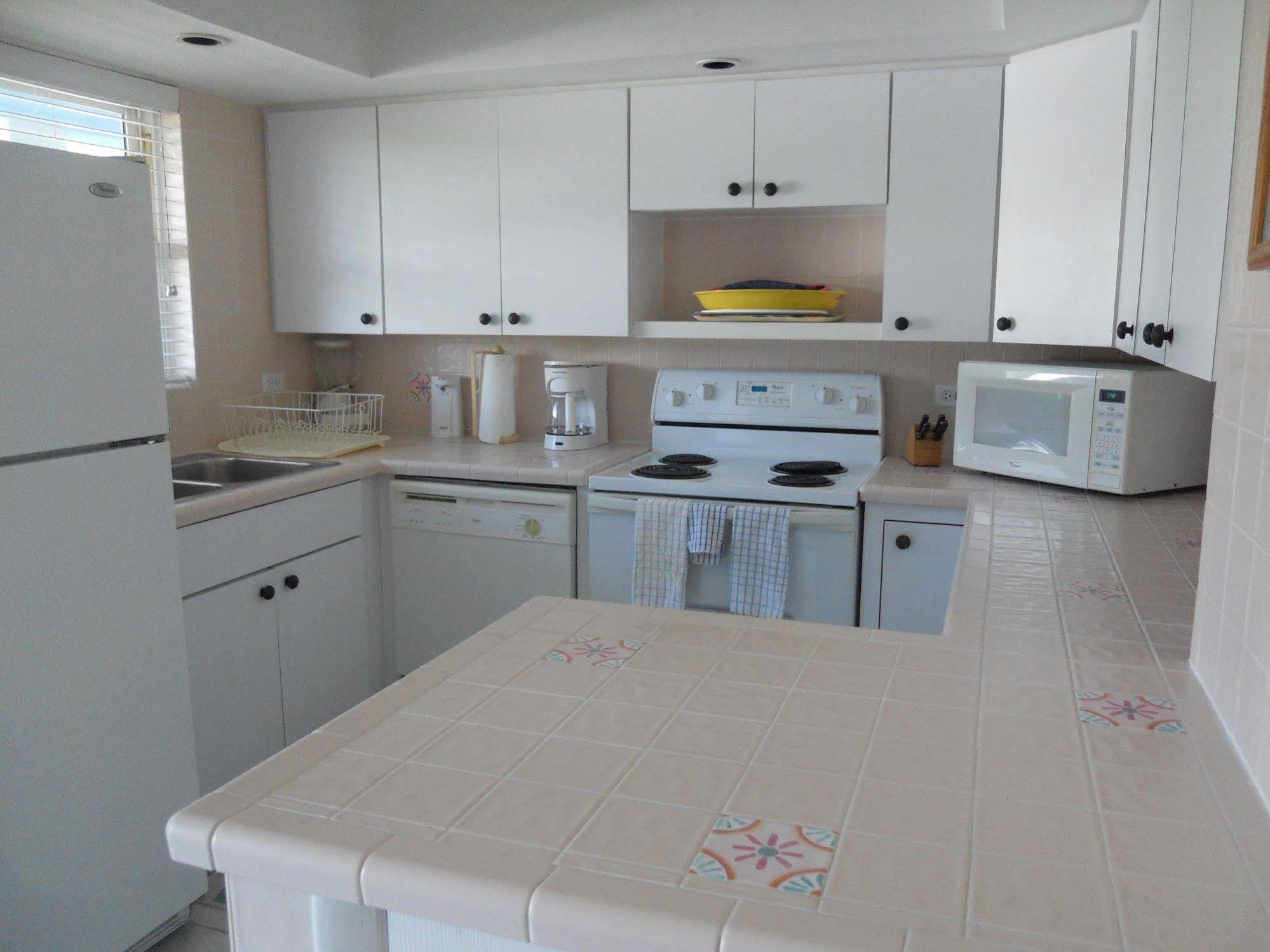 Silver Sands Condominiums West Bay ภายนอก รูปภาพ